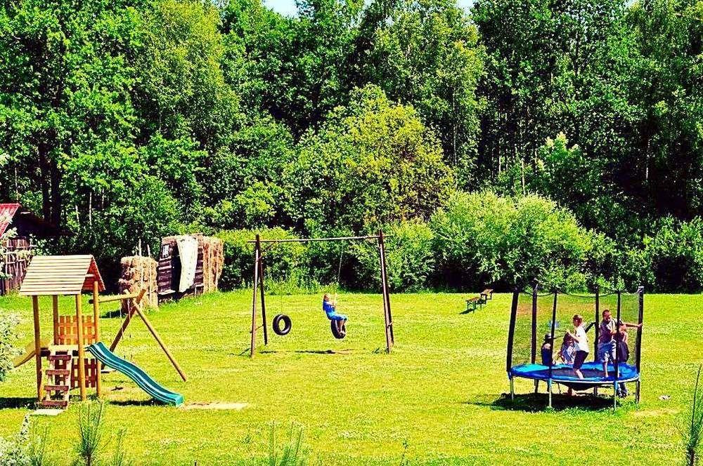 Obok Lasu Grebiszew Bagian luar foto